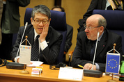 Yoshiteru Uramoto, Louis Michel