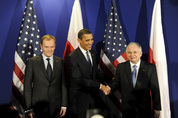 Donald Tusk, Barack Obama, Lech Kaczyński
