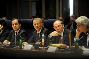 Gediminas Kazlauskas, Michael Kitt