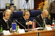 Jānis Sārts, Giuseppe Cossiga