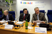 Almunia, Barroso, Topolánek