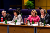 Doris Leuthard, Rikke Lind