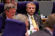 Jean Asselborn, Vygaudas Usackas