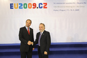 Jan Kohout, Antonio Arenales Forno